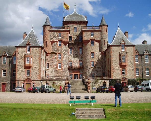 Thirlestane Castle. Attribution: By Kevin Rae, CC BY-SA 2.0, https://commons.wikimedia.org/w/index.php?curid=505220 Thirlestane Castle. Attribution: By Kevin Rae, CC BY-SA 2.0, https://commons.wikimedia.org/w/index.php?curid=505220