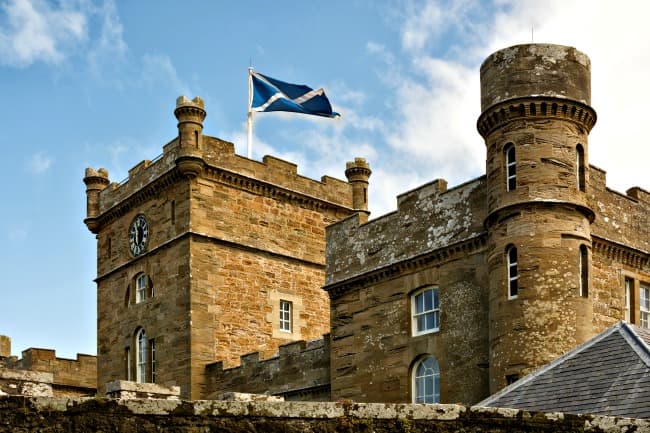 The Flag Of Scotland Origins History Of The Saltire